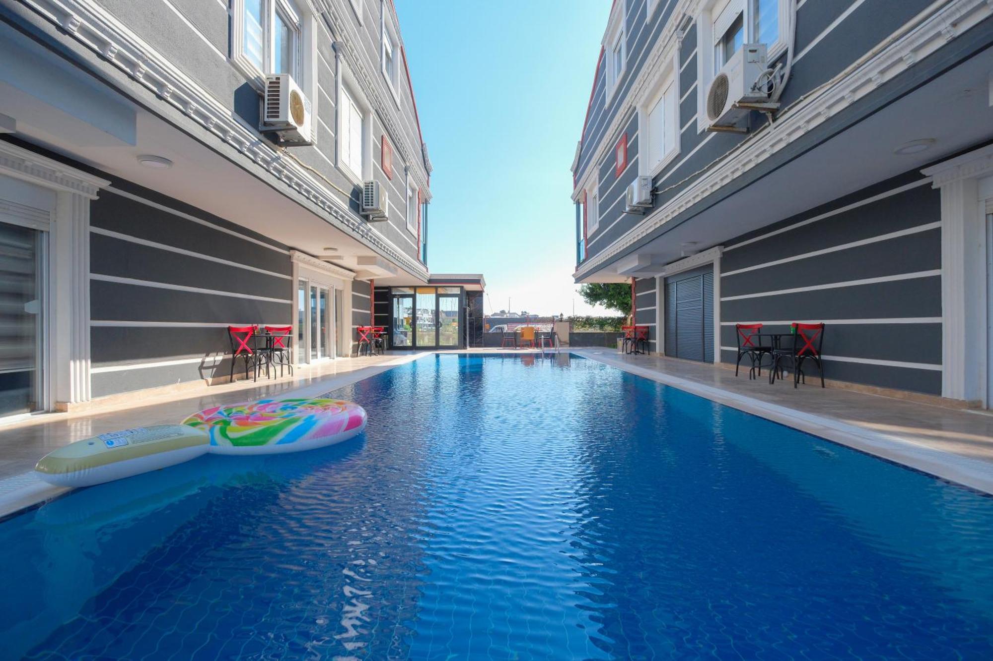 Otel Avullar Palace